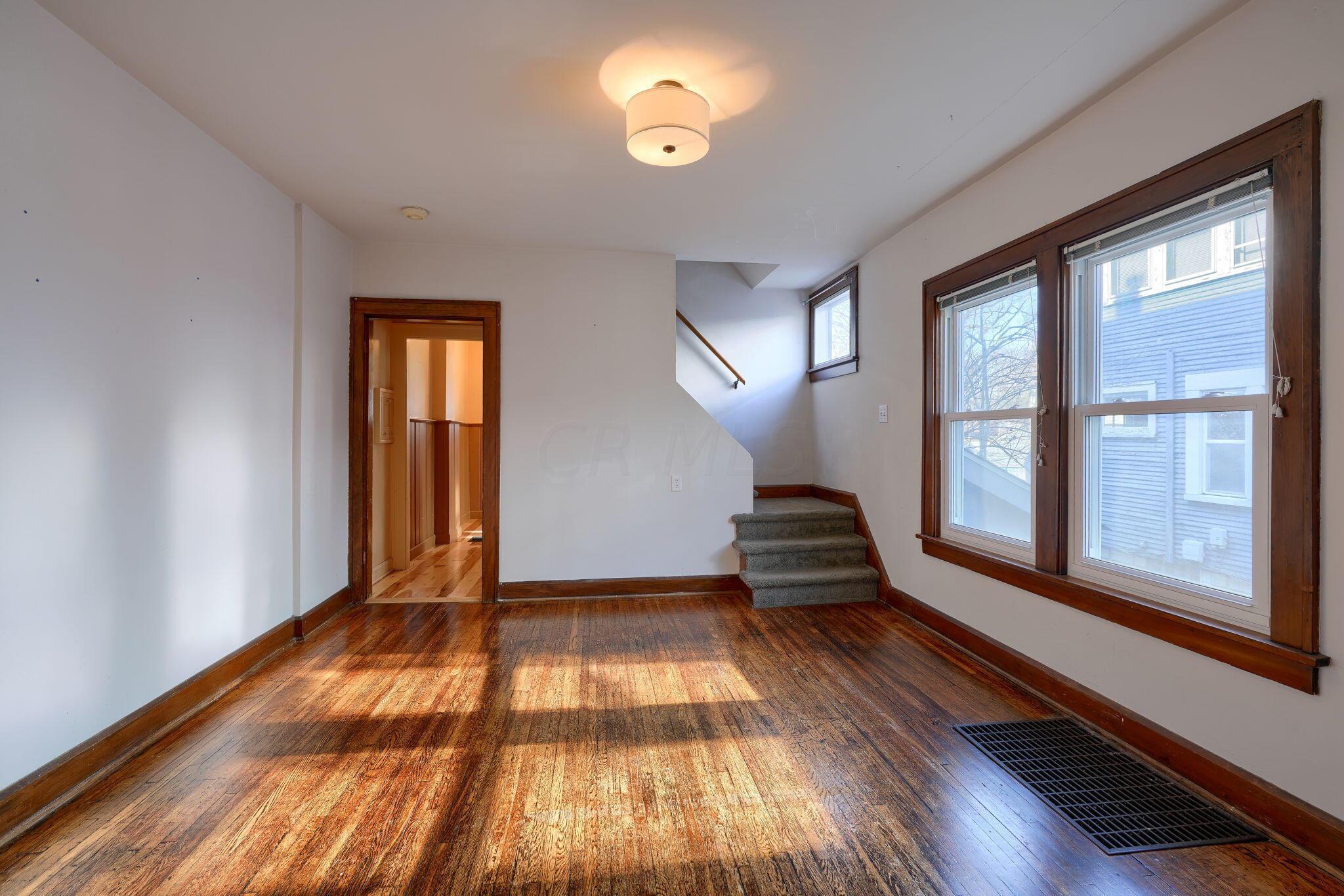 955-957 Oxley Road Grandview Heights, OH 43212 - Photo 36 of 63 957 Oxley Rd (6)