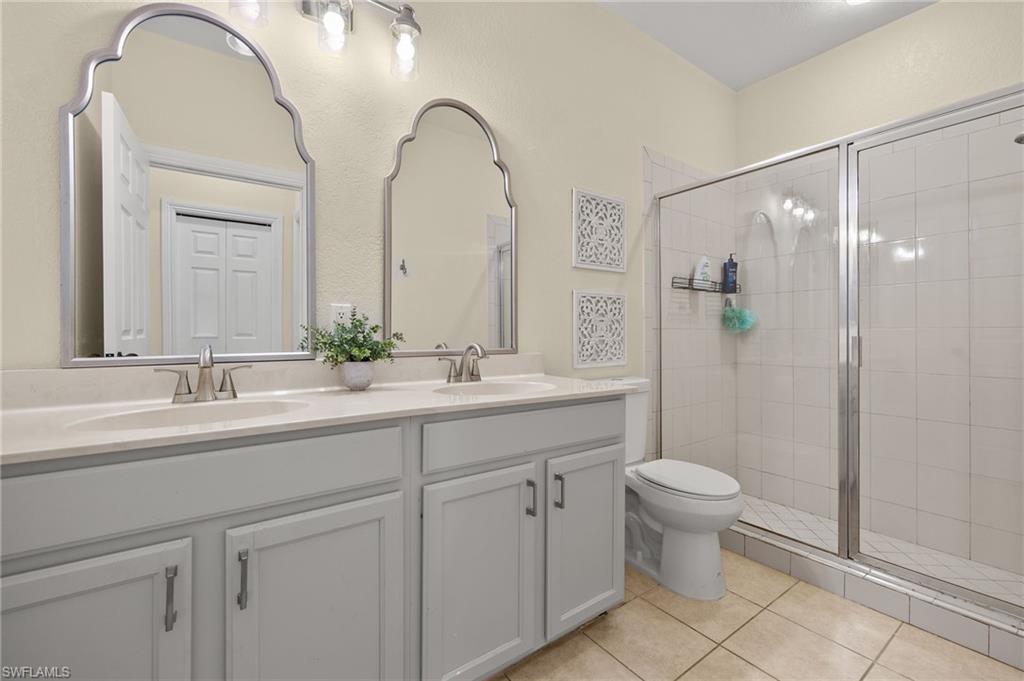 9016 Water Tupelo Road Fort Myers, FL 33912 - Photo 13 of 34