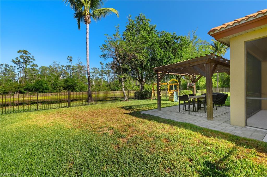 9016 Water Tupelo Road Fort Myers, FL 33912 - Photo 22 of 34