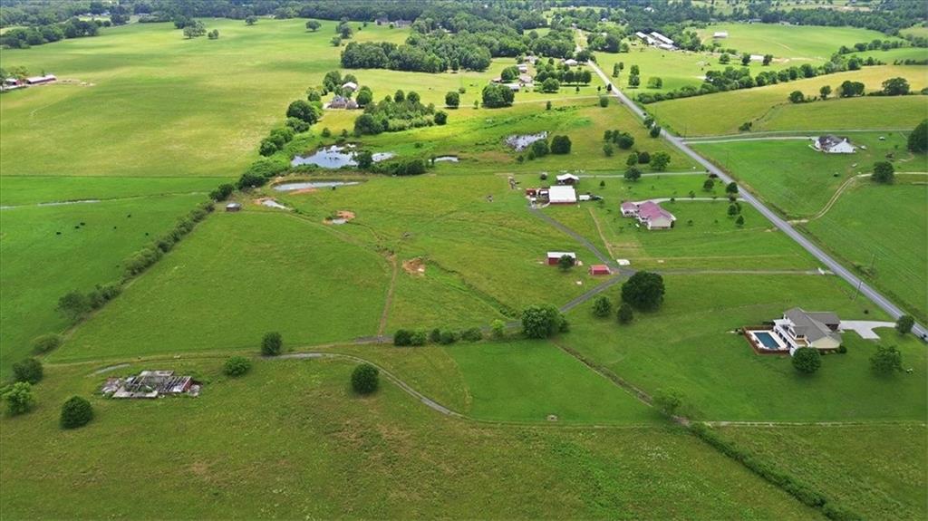 0 Plainview Road Southeast Adairsville, GA 30103 - Photo 21 of 40 a green field with lots of green space