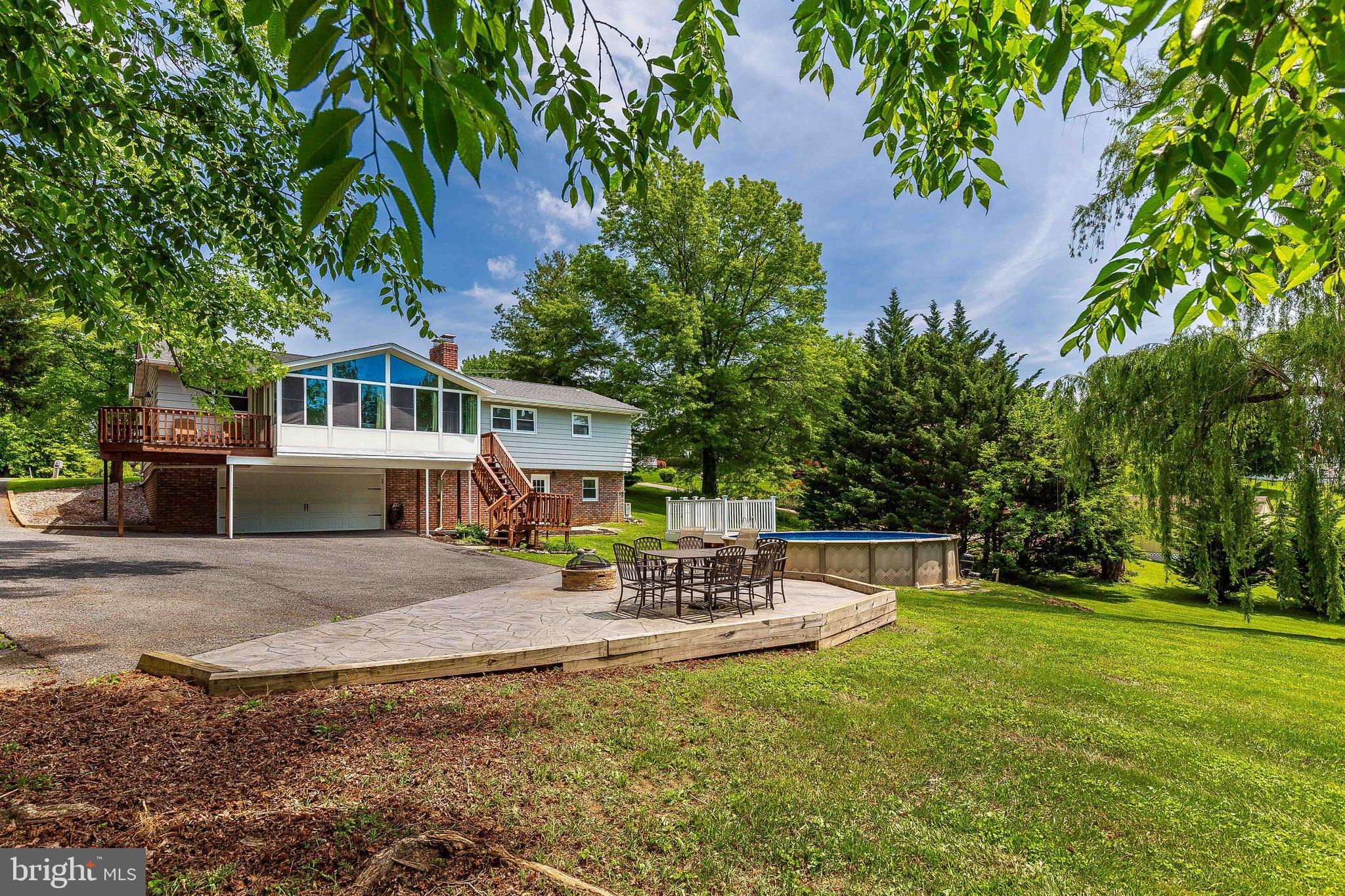 413 Hook Road Westminster, MD 21157 - Photo 3 of 43 Gallery Image 3