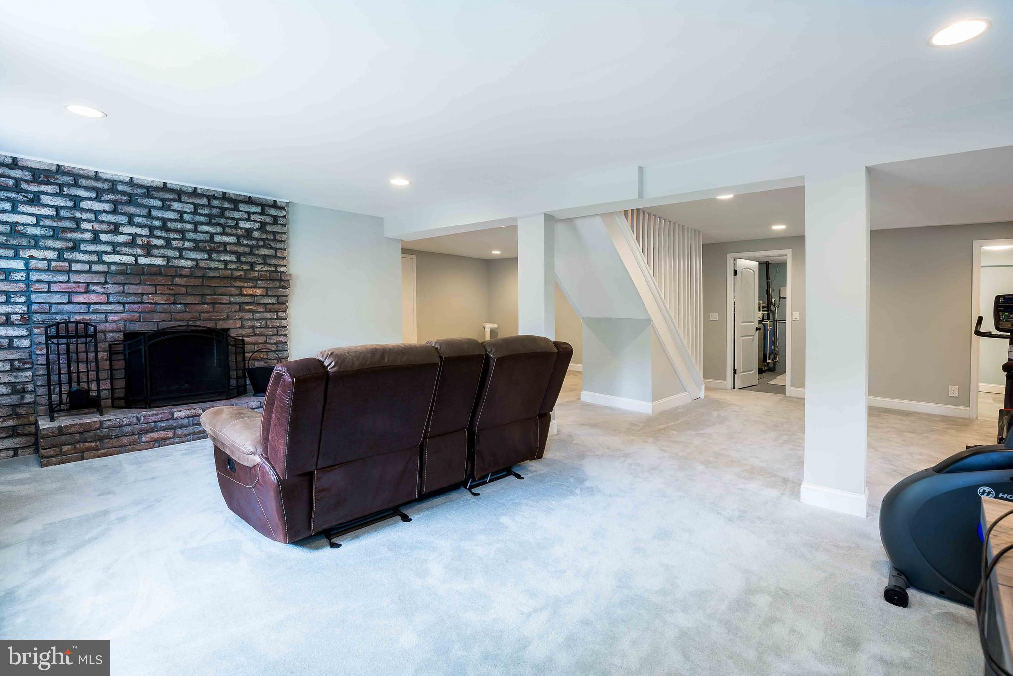 413 Hook Road Westminster, MD 21157 - Photo 36 of 43 Gallery Image 36