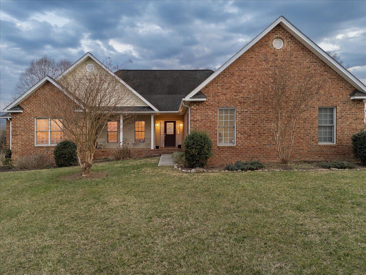 360 Maple Ridge Lane Fincastle, VA 24090 - Photo 1 of 77 01-360 Maple Ridge Ln_01