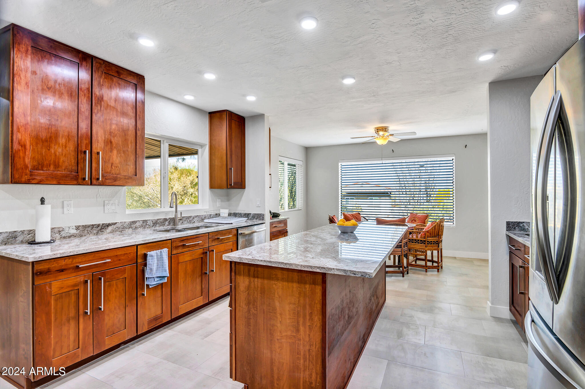 106 West Ridgecrest Road Phoenix, AZ 85086 - Photo 15 of 63 106 W Ridgecrest Rd-15