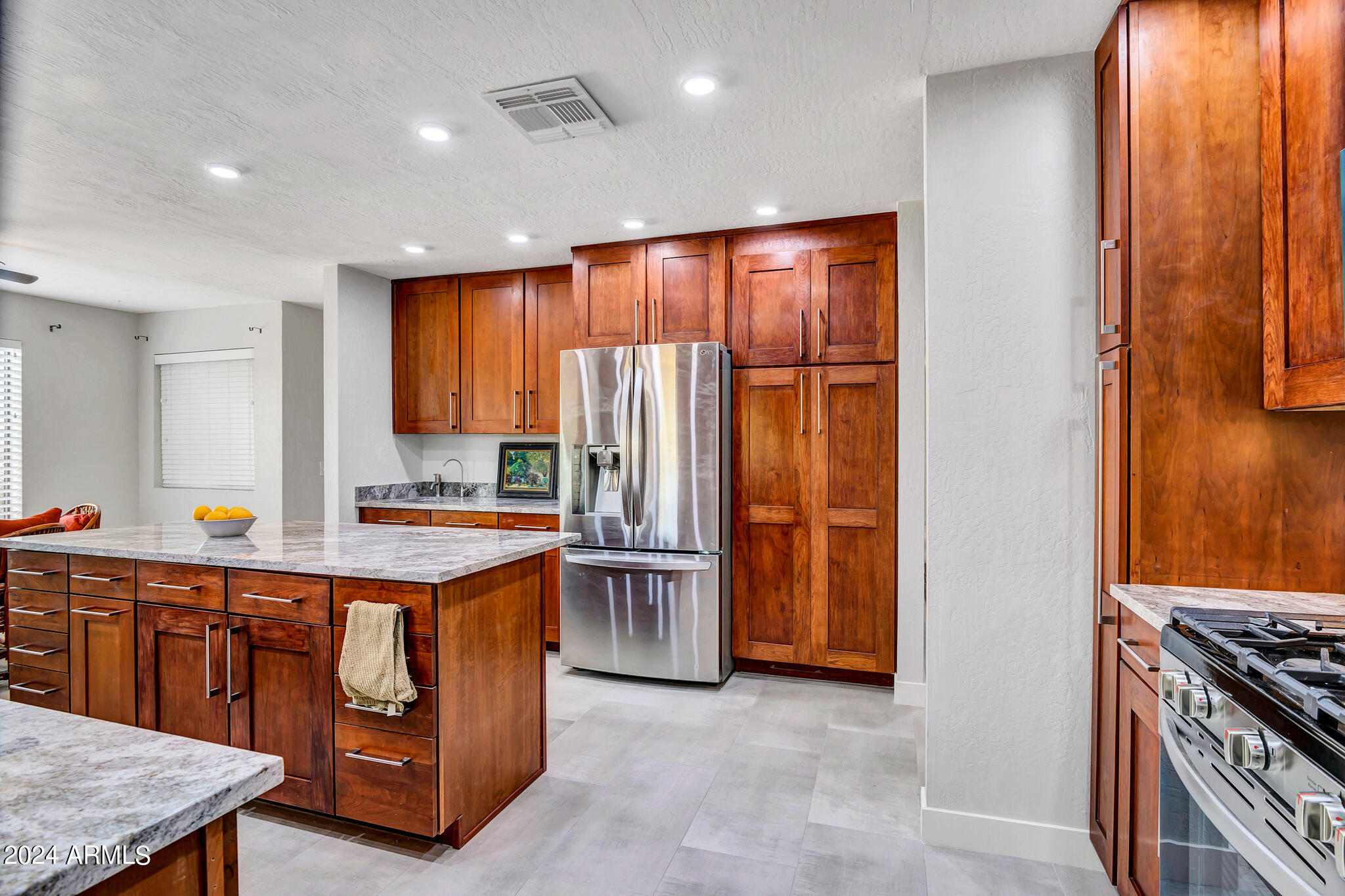 106 West Ridgecrest Road Phoenix, AZ 85086 - Photo 16 of 63 106 W Ridgecrest Rd-14
