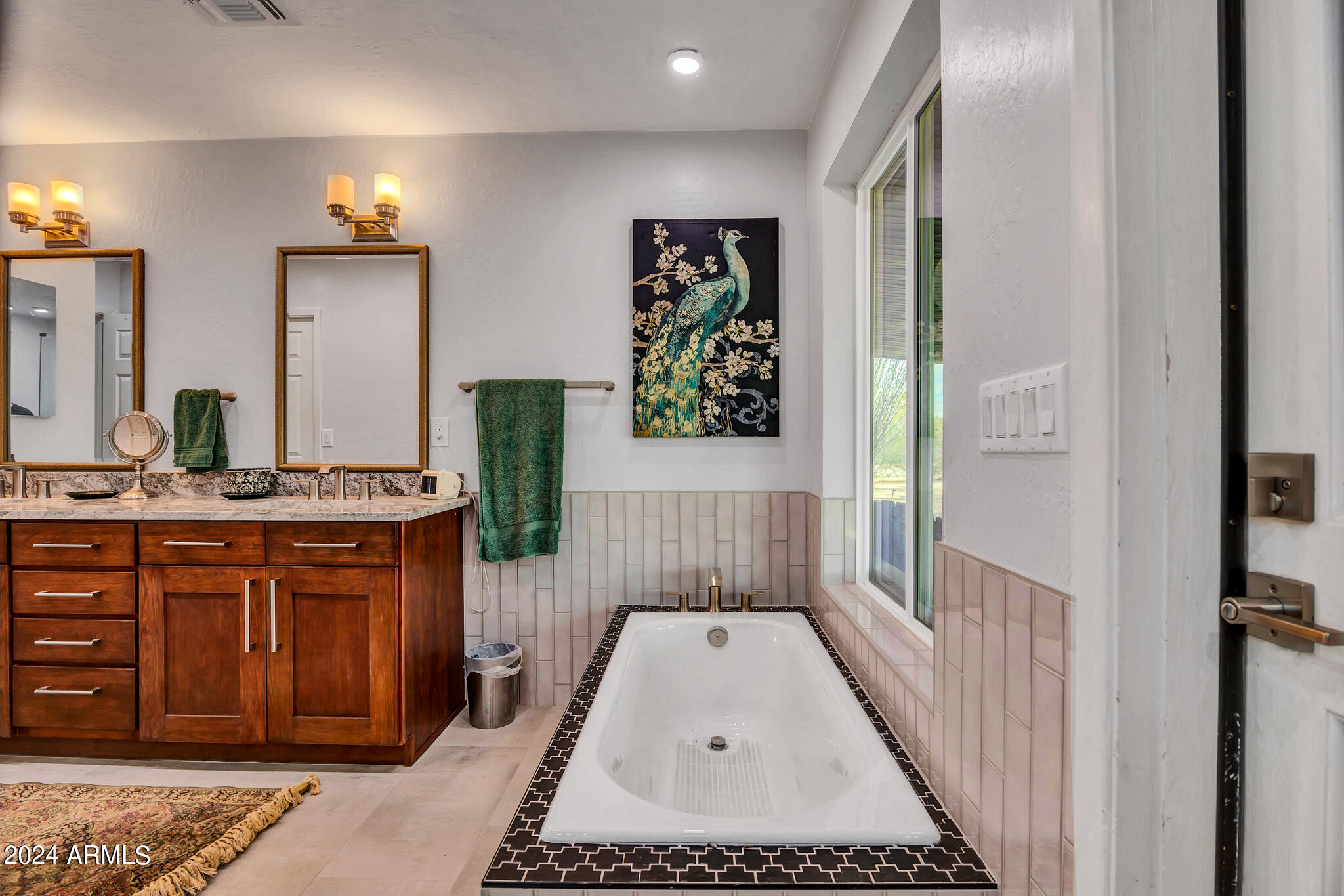 106 West Ridgecrest Road Phoenix, AZ 85086 - Photo 21 of 63 106 W Ridgecrest Rd-21