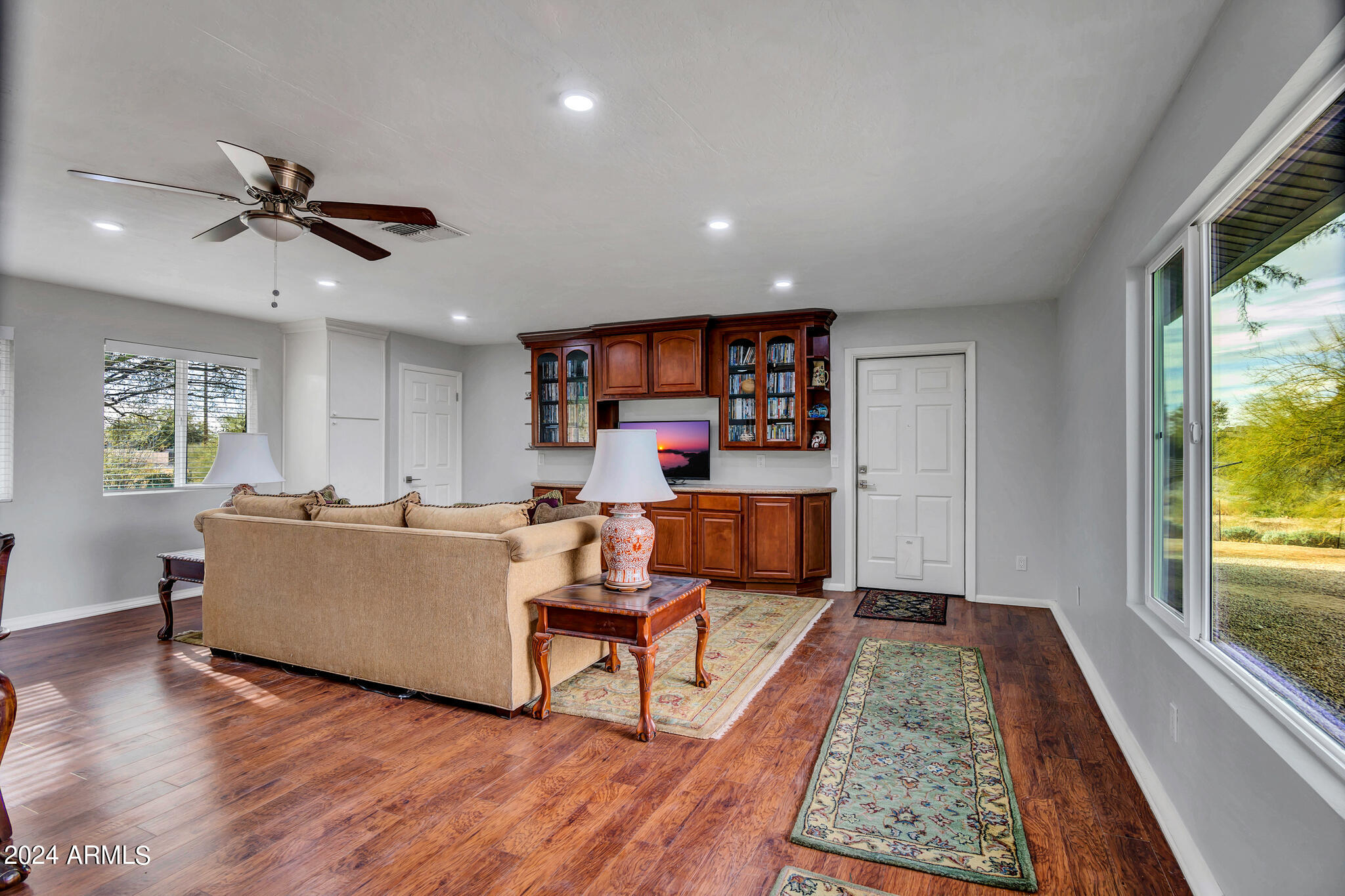 106 West Ridgecrest Road Phoenix, AZ 85086 - Photo 35 of 63 106 W Ridgecrest Rd-8