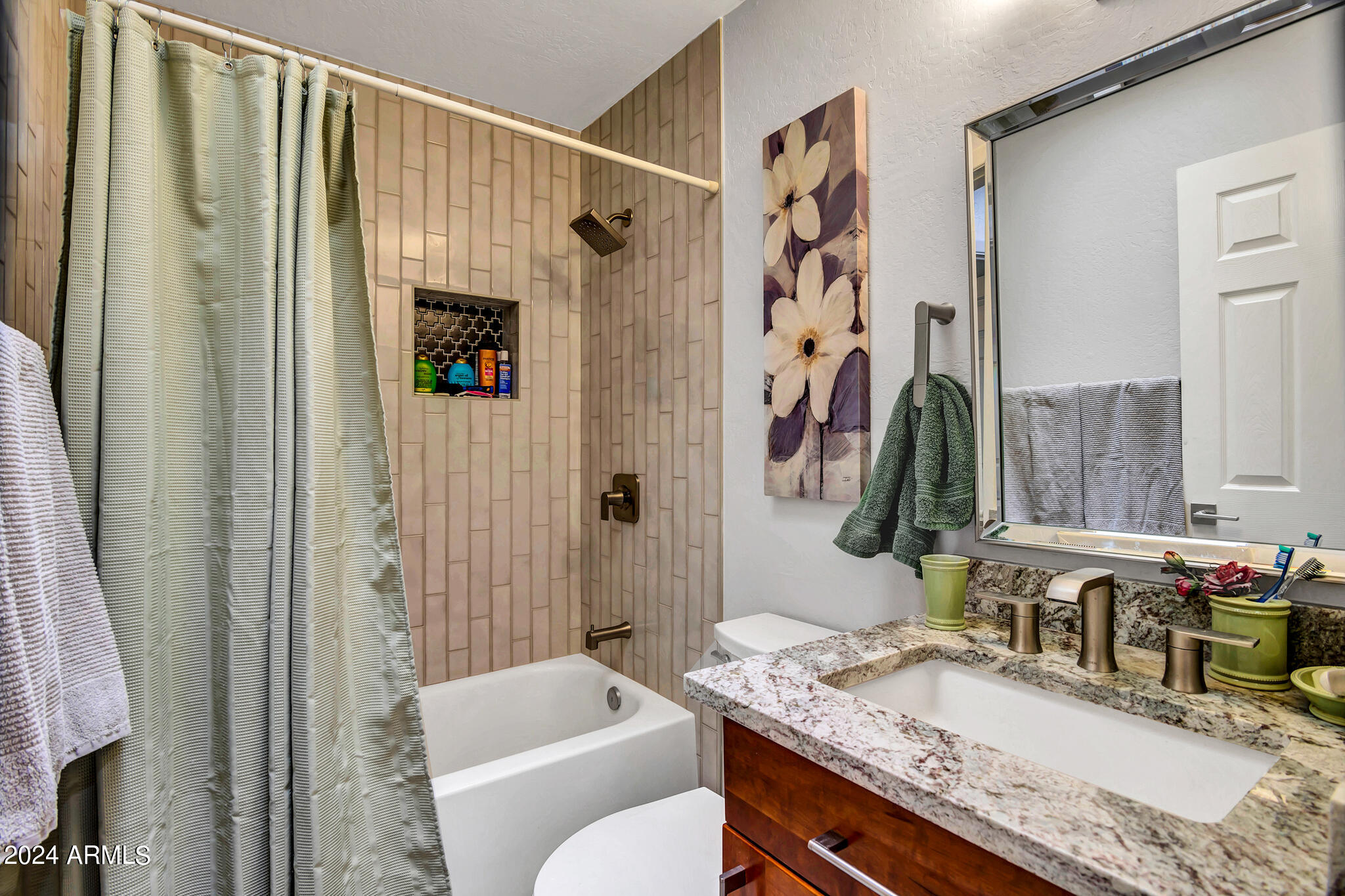 106 West Ridgecrest Road Phoenix, AZ 85086 - Photo 36 of 63 106 W Ridgecrest Rd-37