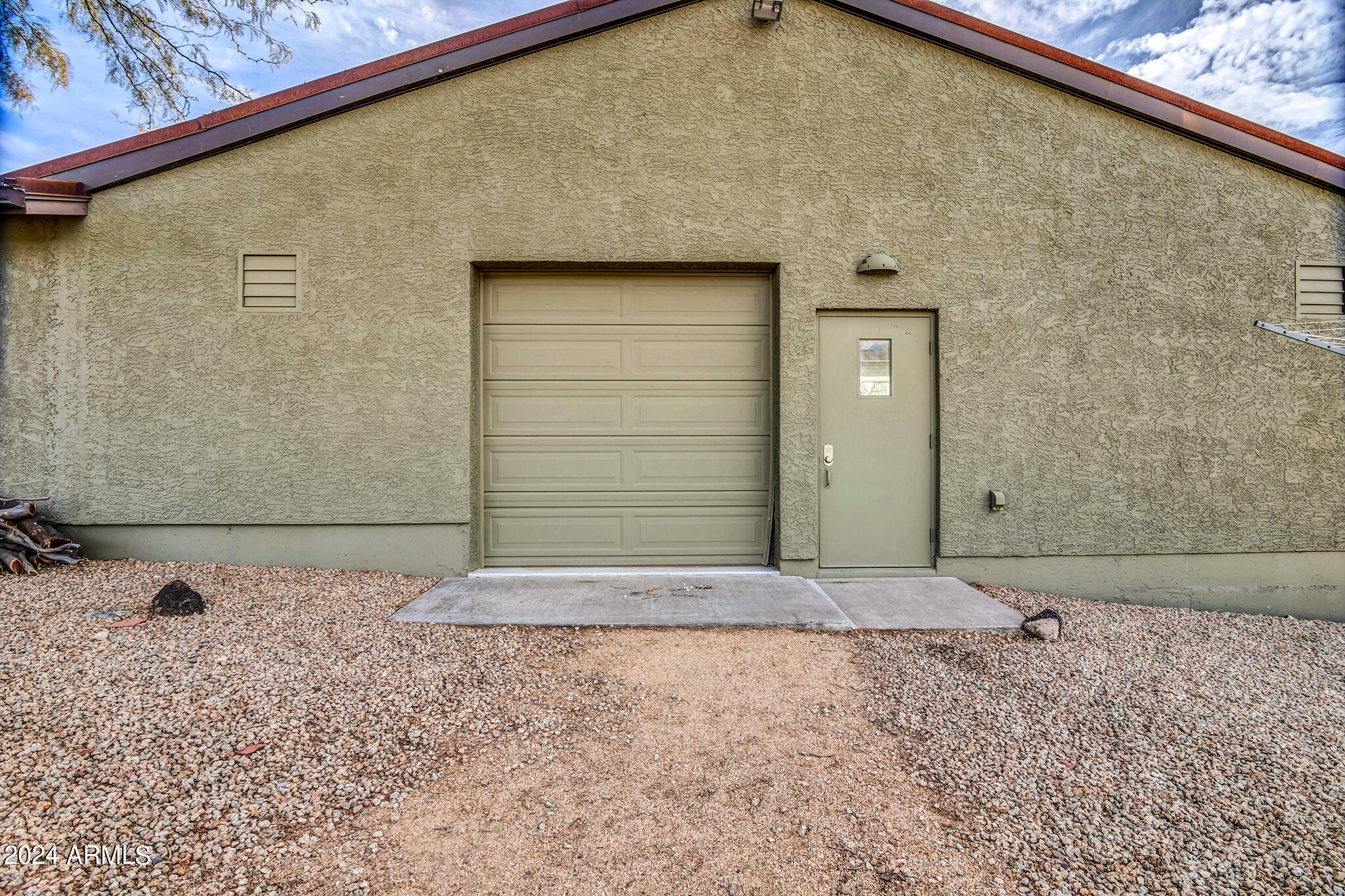 106 West Ridgecrest Road Phoenix, AZ 85086 - Photo 58 of 63 106 W Ridgecrest Rd-57