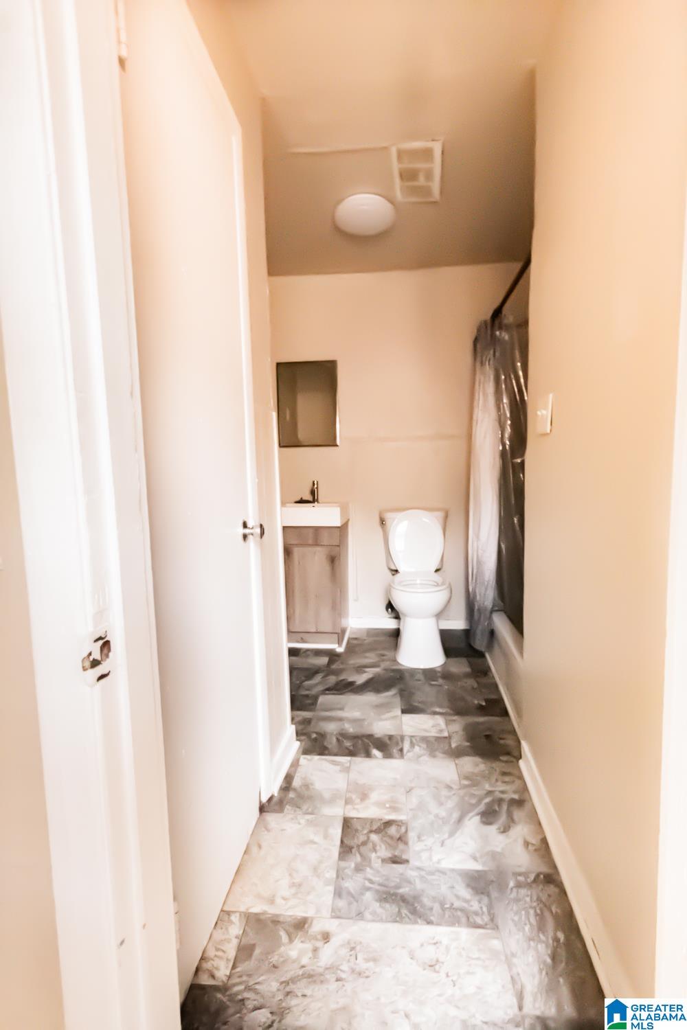 528 66th Street North Birmingham, AL 35206 - Photo 8 of 12