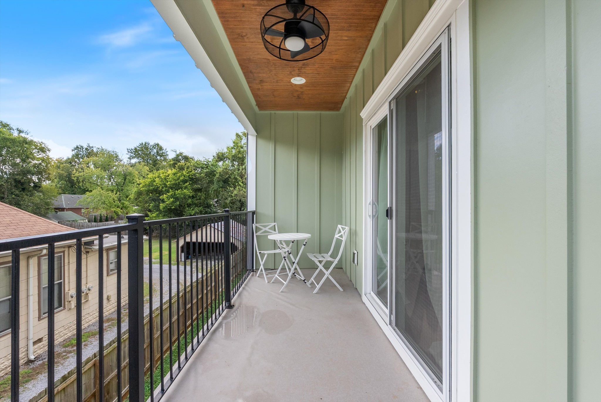 906 North Maple Street Murfreesboro, TN 37130 - Photo 11 of 39 a view of a balcony