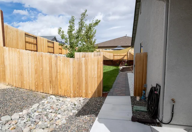 $529,900 | 11043 Athabasca Drive, Reno, NV 89506