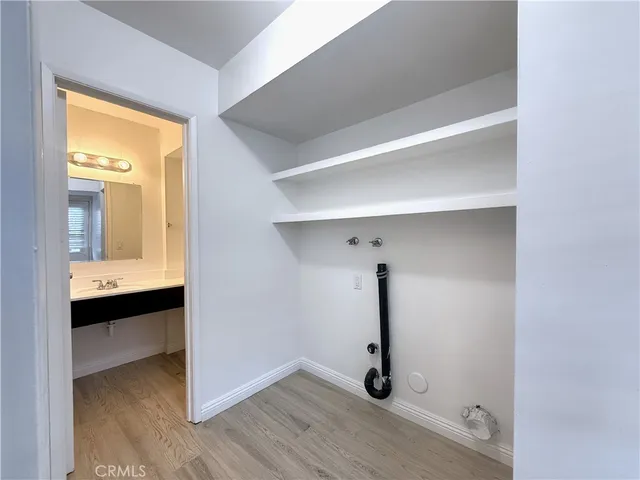 $624,950 | 1974 Glenoaks Avenue, Unit E, Anaheim, CA 92801