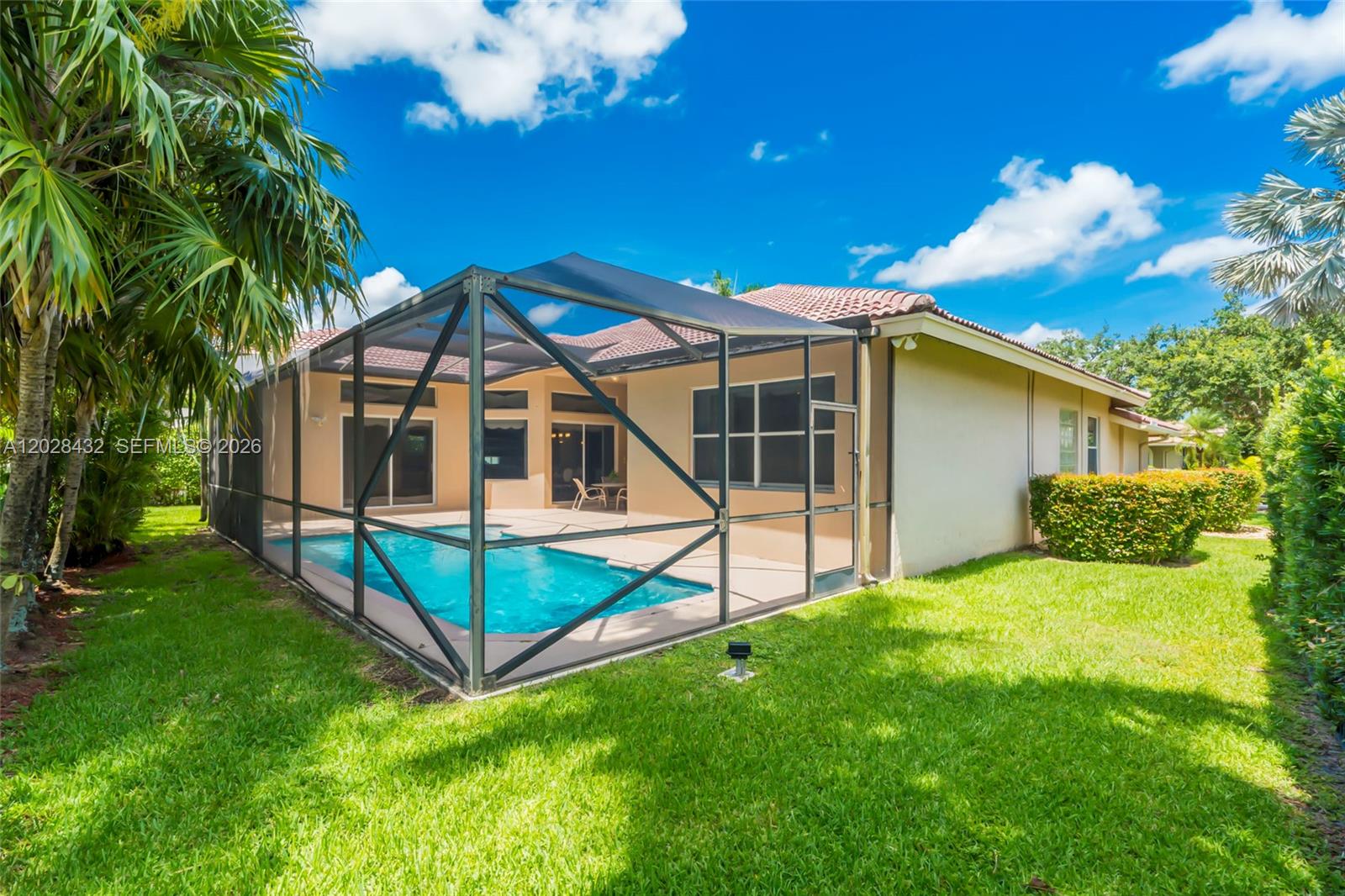 3852 Oak Ridge Circle Weston, FL 33331 - Photo 36 of 57