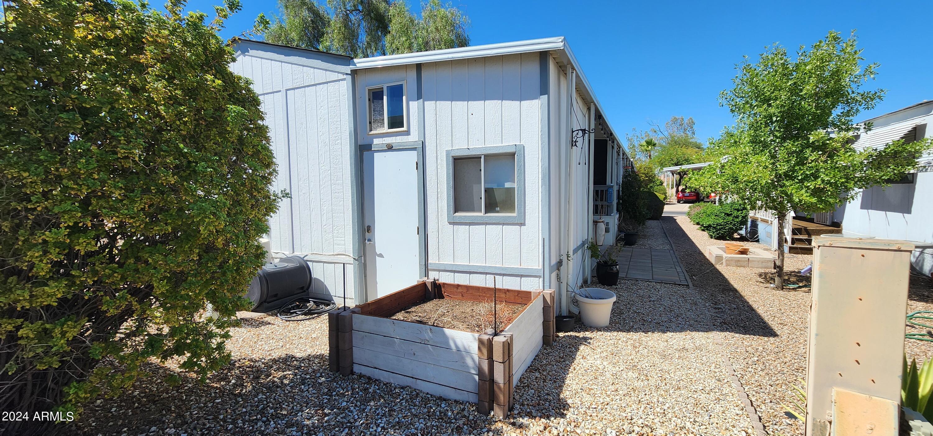 2233 East Behrend Drive, Unit 41 Phoenix, AZ 85024 - Photo 46 of 70