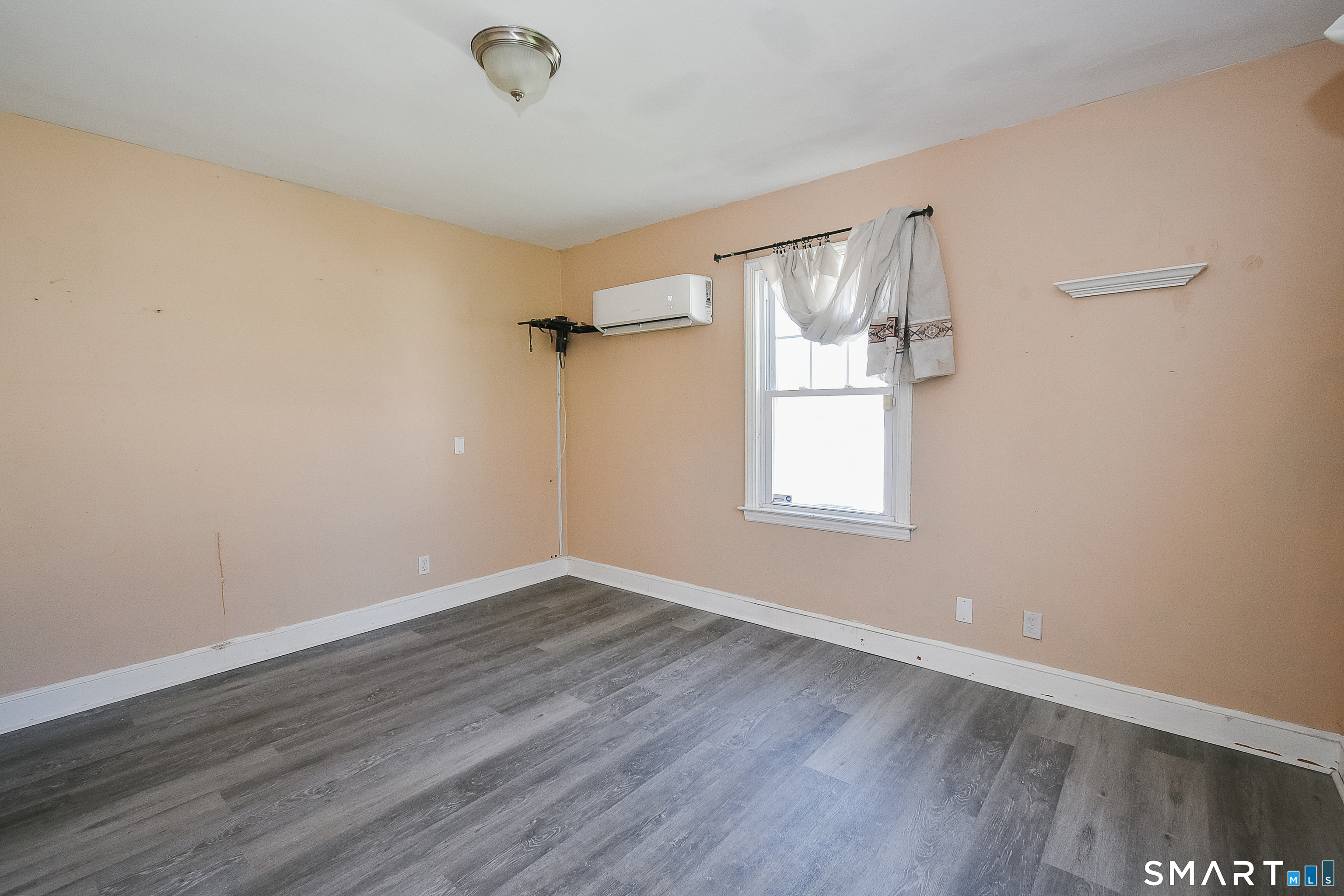 55 Barton Street Torrington, CT 06790 - Photo 15 of 23