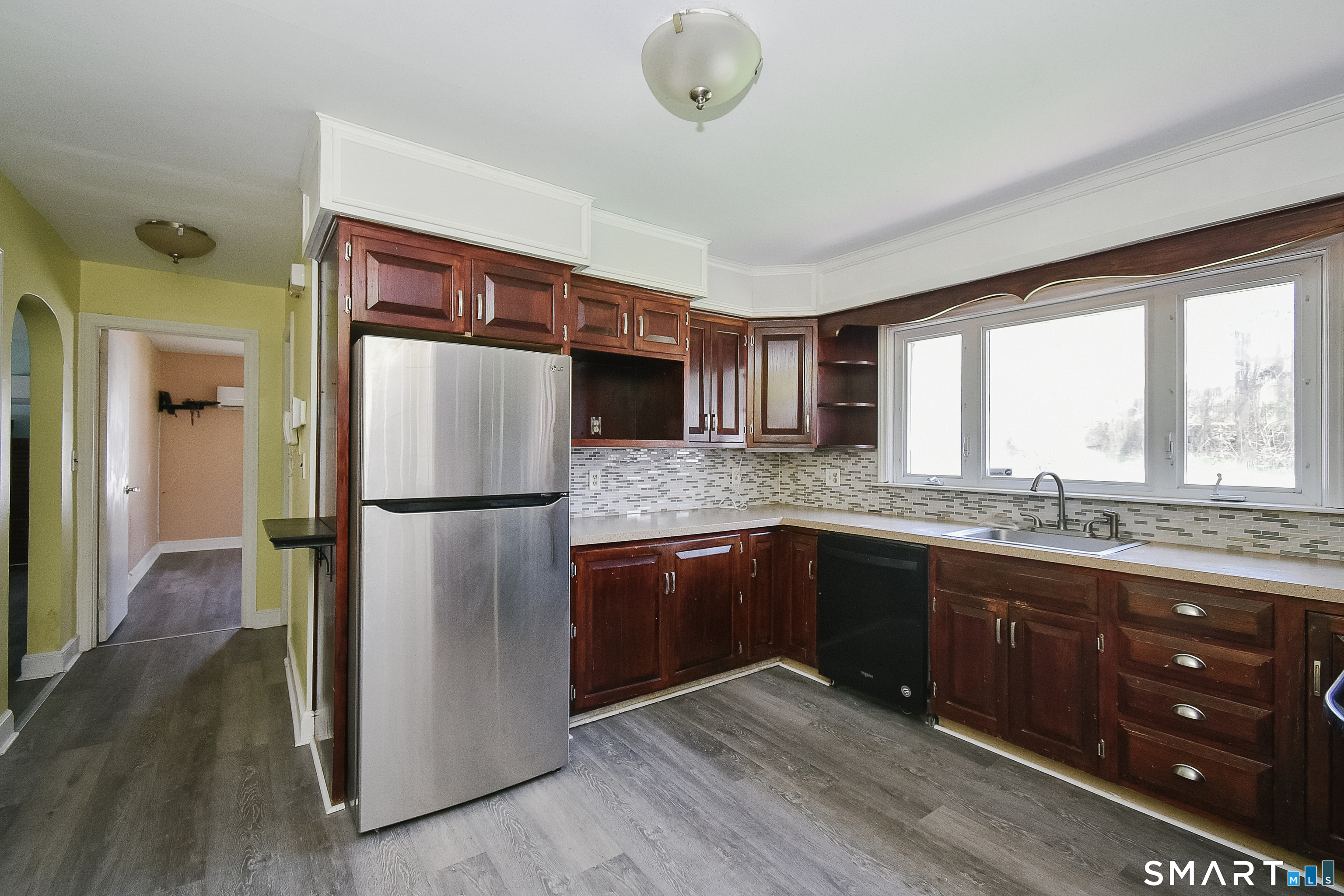 55 Barton Street Torrington, CT 06790 - Photo 4 of 23