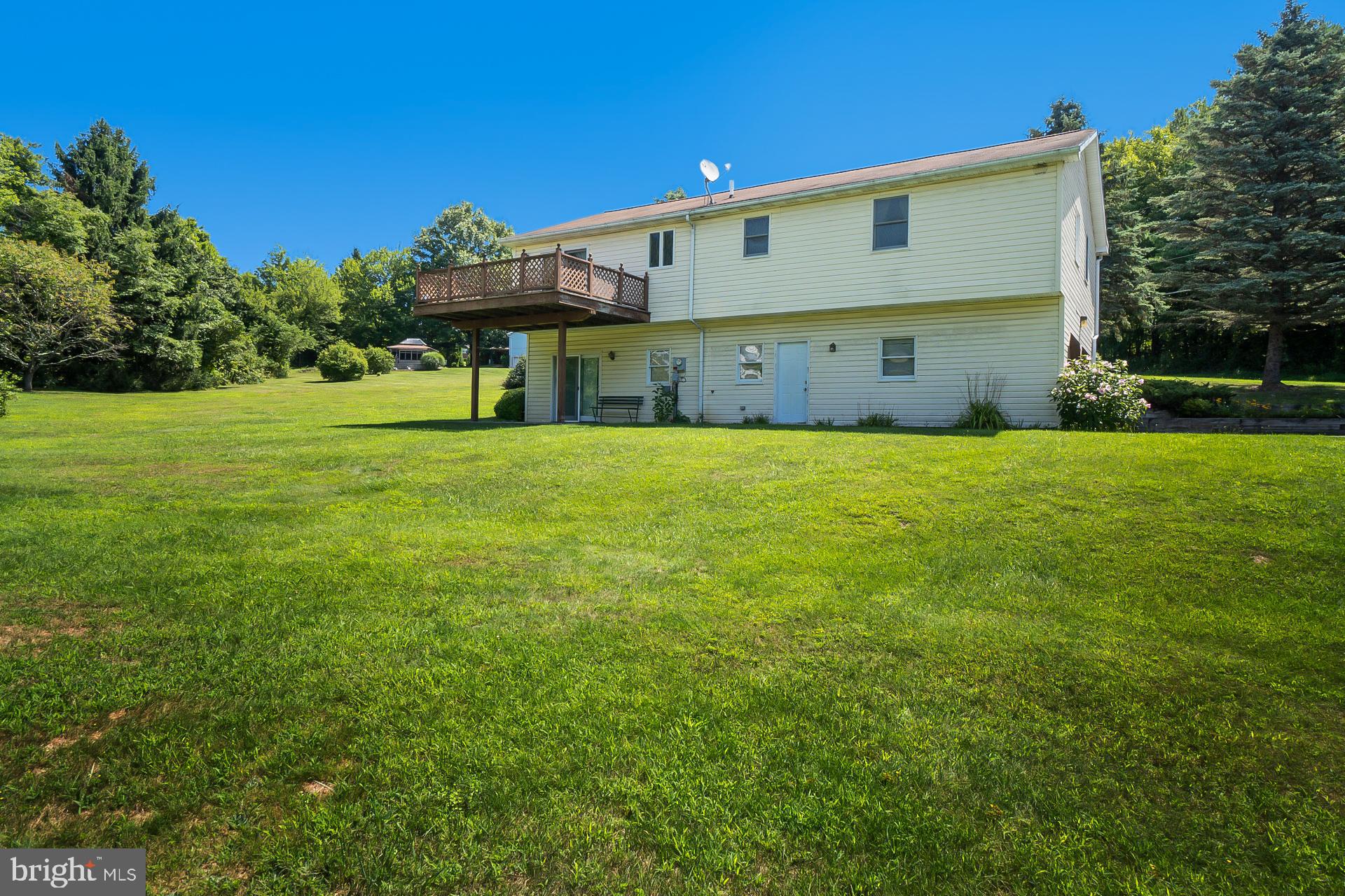 435 Evergreen Road Lehighton, PA 18235 - Photo 8 of 38 Gallery Image 8