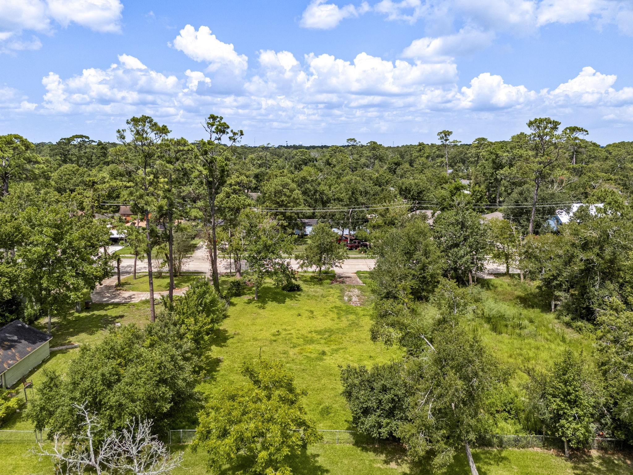 1518 Deats Road Dickinson, TX 77539 - Photo 7 of 17