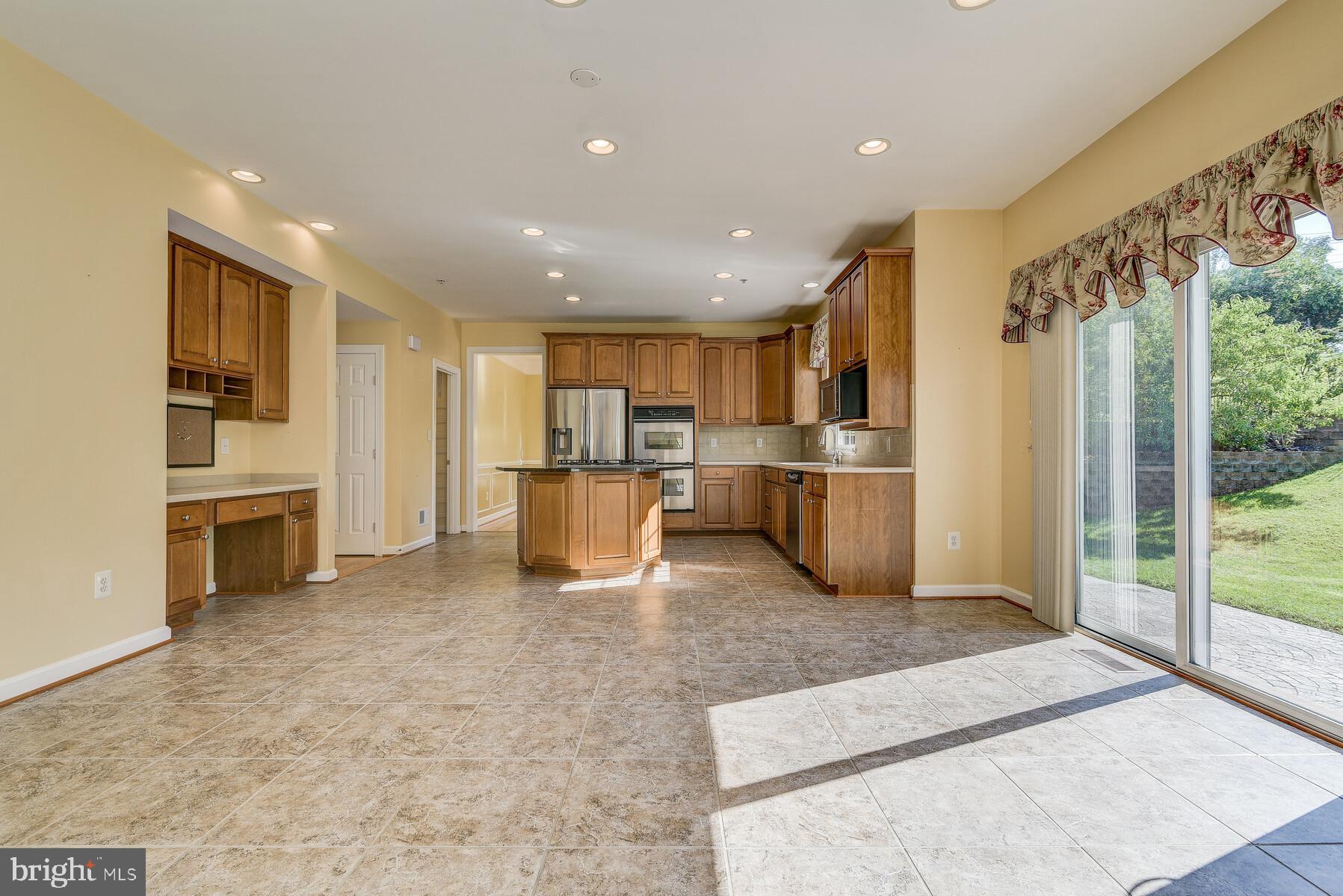 14405 Friendlywood Road Silver Spring, MD 20905 - Photo 22 of 79 Gallery Image 22