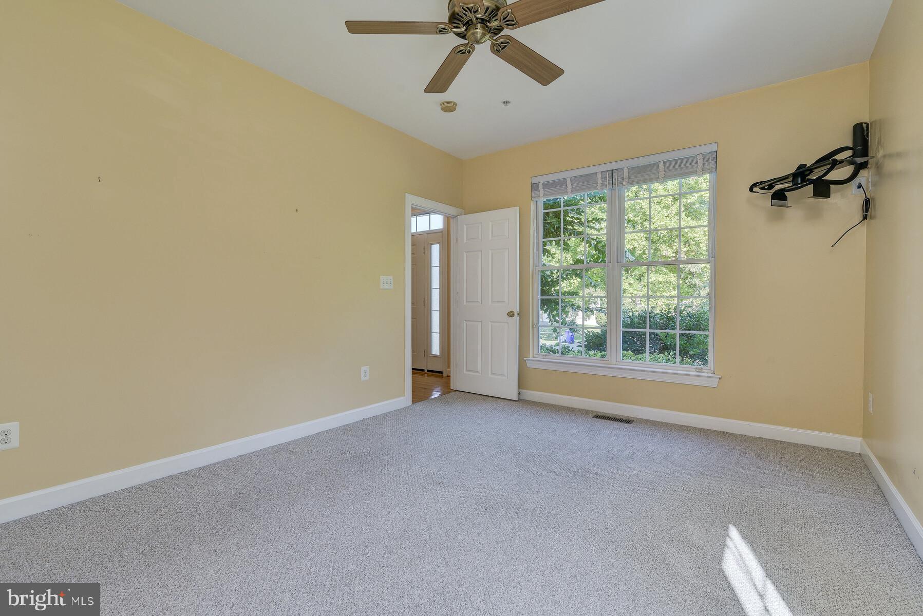 14405 Friendlywood Road Silver Spring, MD 20905 - Photo 35 of 79 Gallery Image 35
