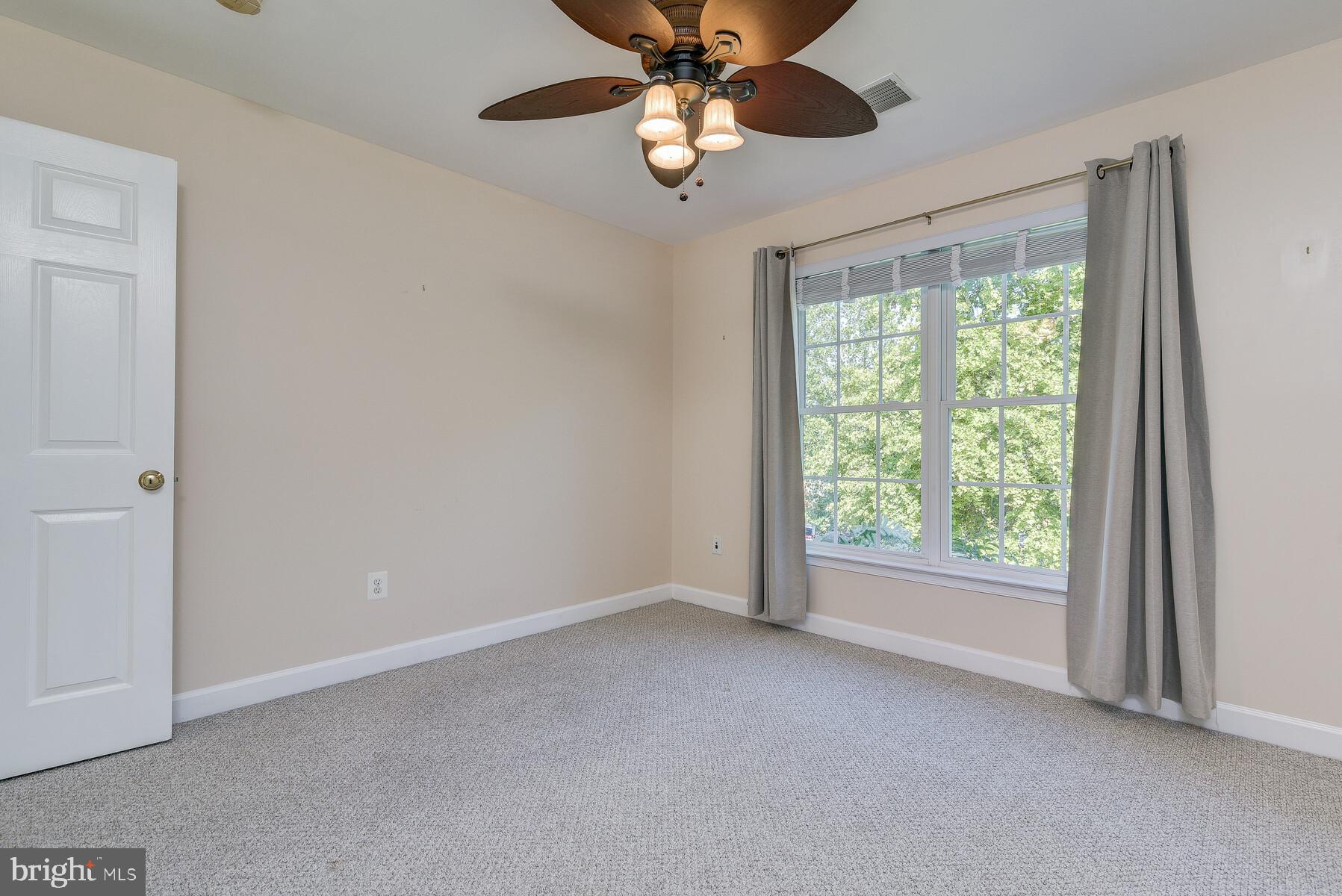 14405 Friendlywood Road Silver Spring, MD 20905 - Photo 39 of 79 Gallery Image 39