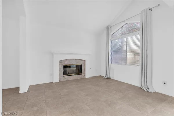 $2,500 | 7600 Beverly Hills Drive, Las Vegas, NV 89147
