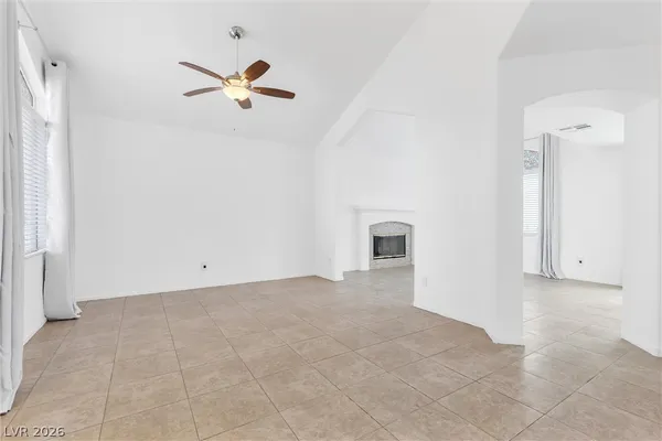 $2,500 | 7600 Beverly Hills Drive, Las Vegas, NV 89147