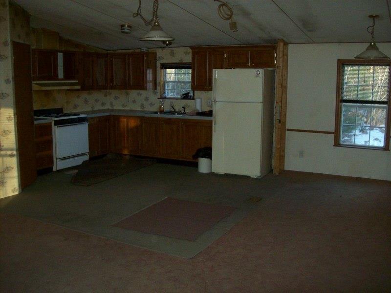 125 Linscott Road Jefferson, ME 04348 - Photo 5 of 14 Kitchen and dining room