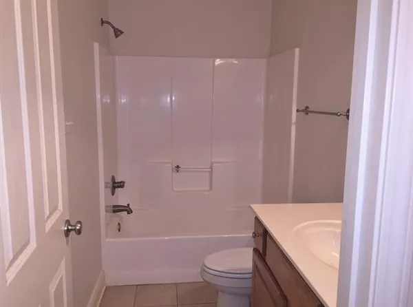 $1,100 | 112 West Edwards, Covington, LA 70433