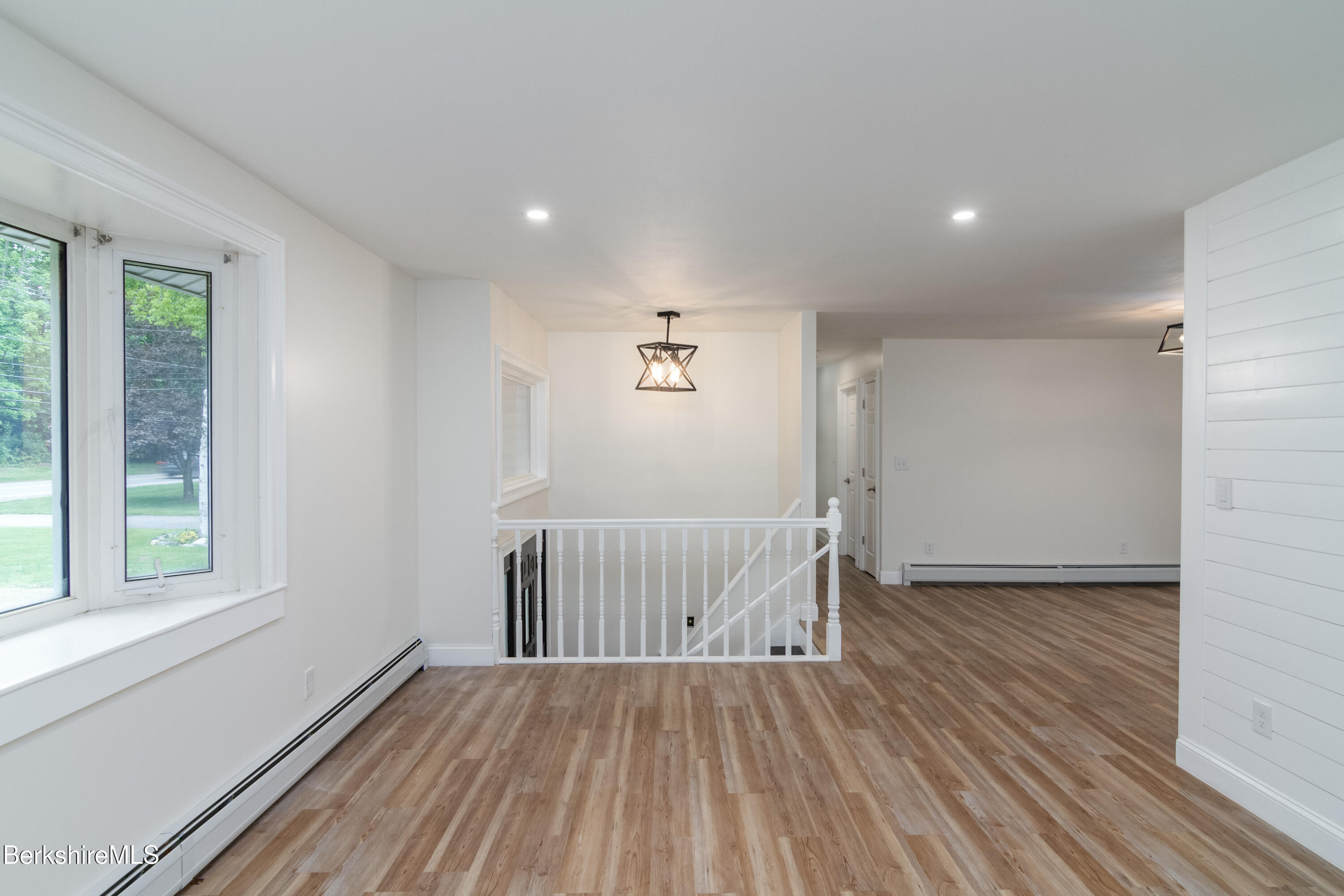 632 North State Road Cheshire, MA 01225 - Photo 8 of 18 20250529-01-632NorthStateRd-Chesire-MA-0