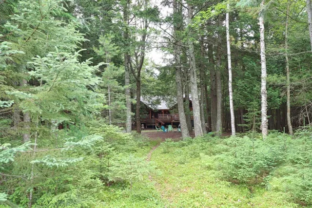 $999,000 | 720 Staehling Road, Three Lakes, WI 54562