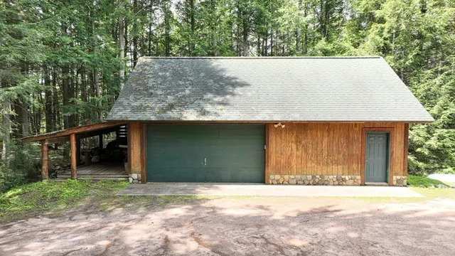 $999,000 | 720 Staehling Road, Three Lakes, WI 54562
