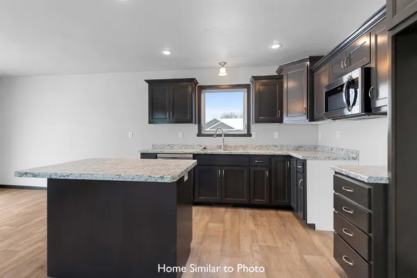 $354,900 | 1935 Huffcutt Lane, Waupaca, WI 54981
