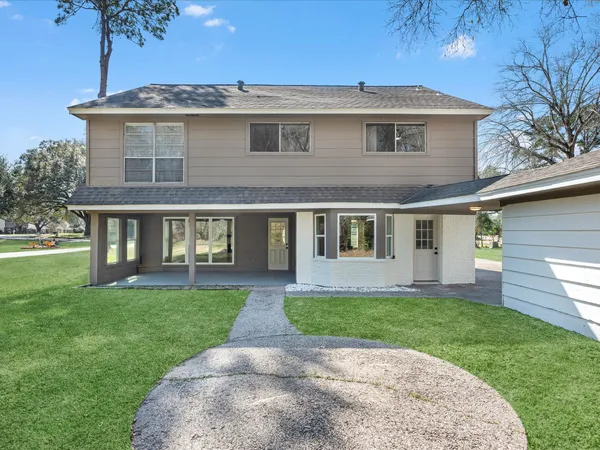 $296,000 | 740 River Plantation Drive, Conroe, TX 77302