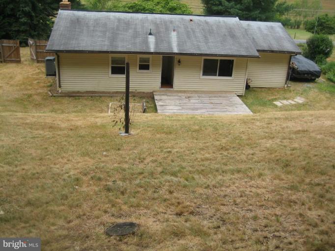 4525 Bill Moxley Road Mount Airy, MD 21771 - Photo 2 of 26 Exterior (Rear)