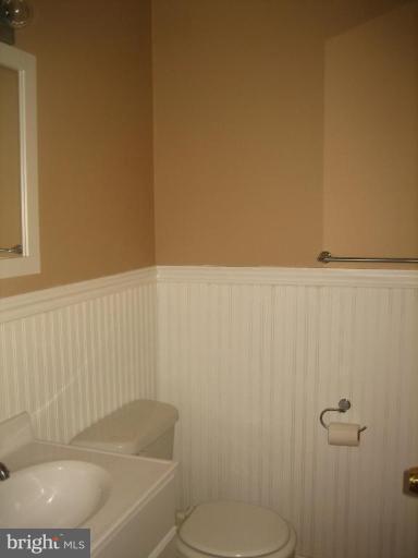 4525 Bill Moxley Road Mount Airy, MD 21771 - Photo 11 of 26 Half Bath 1