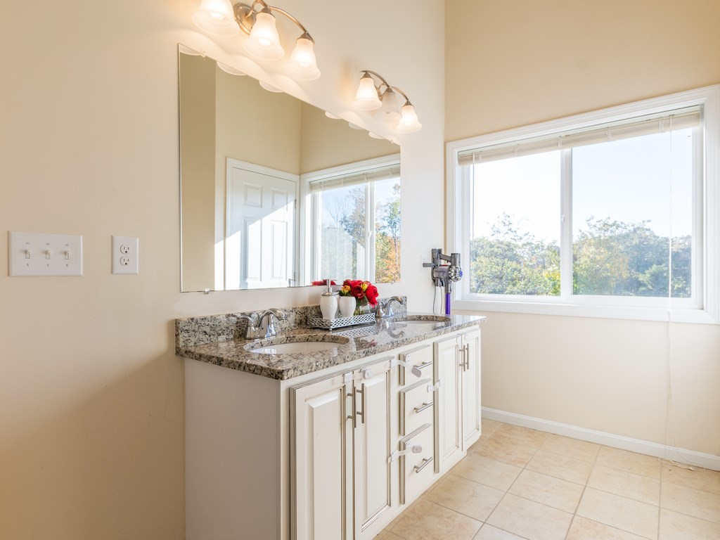 2 Queen Isabella Way, Unit 2 Ashland, MA 01721 - Photo 25 of 34