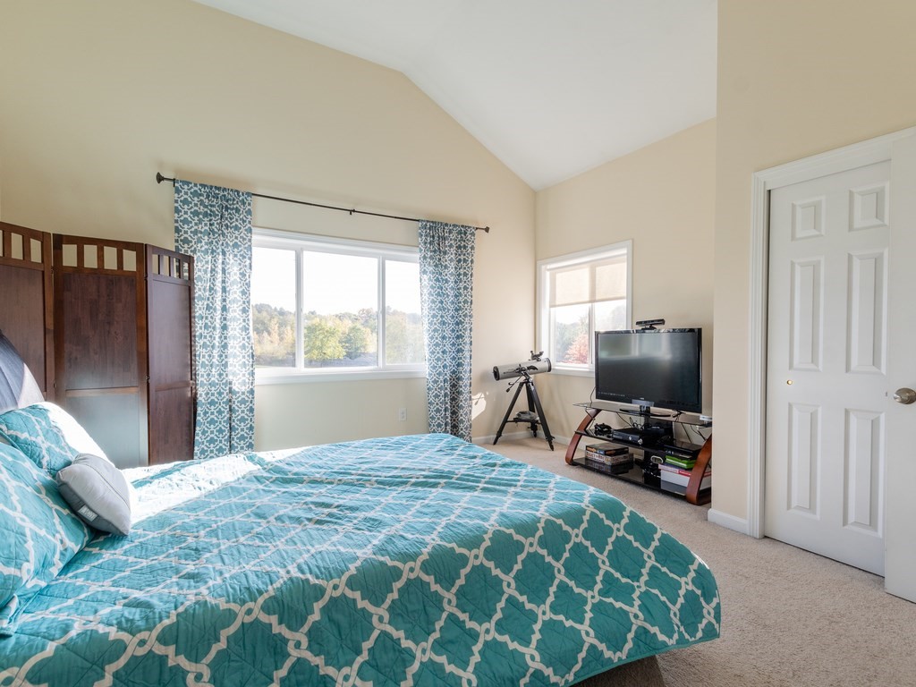 2 Queen Isabella Way, Unit 2 Ashland, MA 01721 - Photo 27 of 34