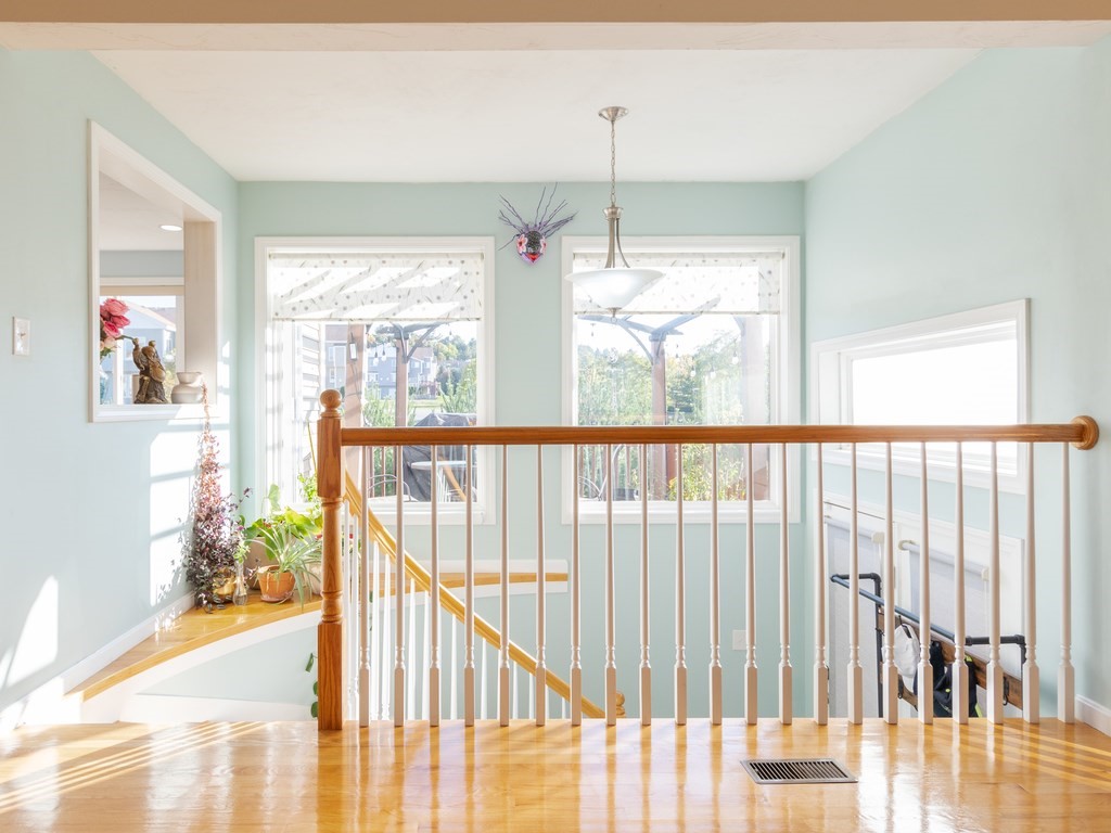 2 Queen Isabella Way, Unit 2 Ashland, MA 01721 - Photo 29 of 34