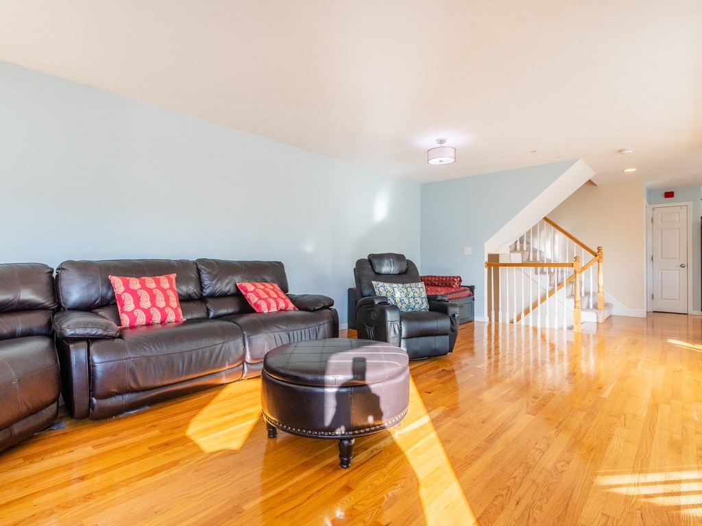 2 Queen Isabella Way, Unit 2 Ashland, MA 01721 - Photo 5 of 34