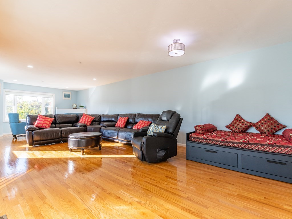 2 Queen Isabella Way, Unit 2 Ashland, MA 01721 - Photo 6 of 34