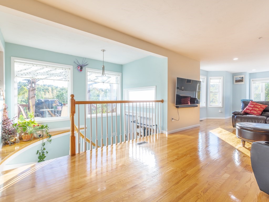 2 Queen Isabella Way, Unit 2 Ashland, MA 01721 - Photo 7 of 34