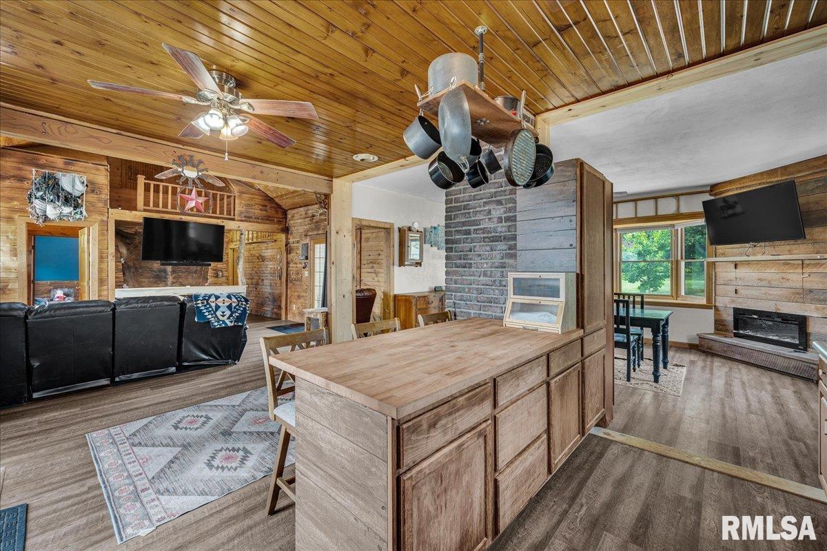 2918 South Hilton Lane Mapleton, IL 61547 - Photo 7 of 30 Gallery Image 7