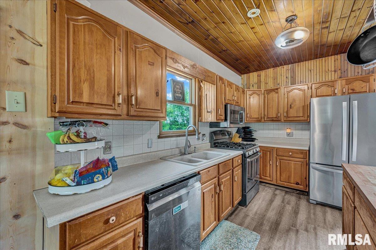2918 South Hilton Lane Mapleton, IL 61547 - Photo 8 of 30 Gallery Image 8