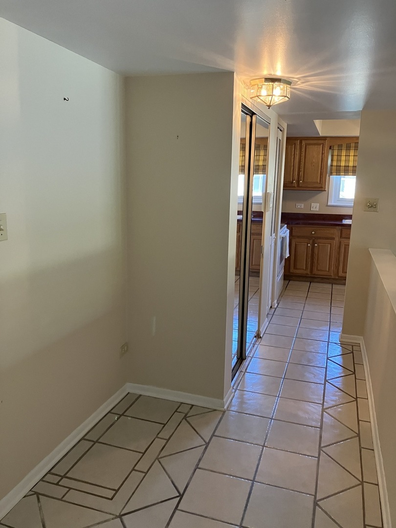 9188 S Road, Unit 1A Palos Hills, IL 60465 - Photo 15 of 16 Gallery Image 15
