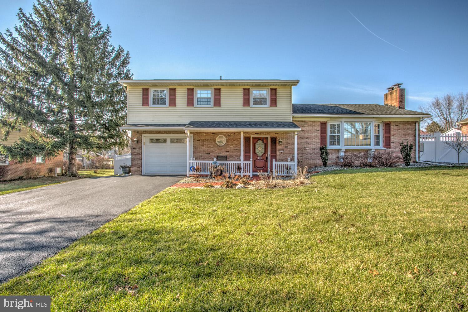 52 Logging Road Leola, PA 17540 - Photo 1 of 47 Gallery Image 1