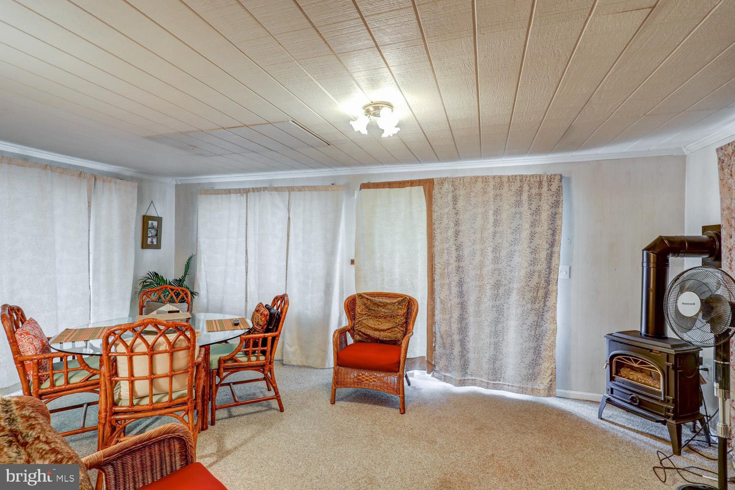 52 Logging Road Leola, PA 17540 - Photo 32 of 47 Bright & Sunny 4 seasons room