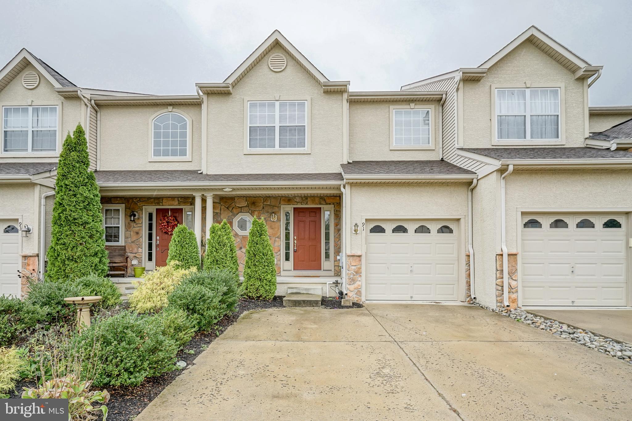 91 Glacier Drive Berlin, NJ 08009 - Photo 1 of 23