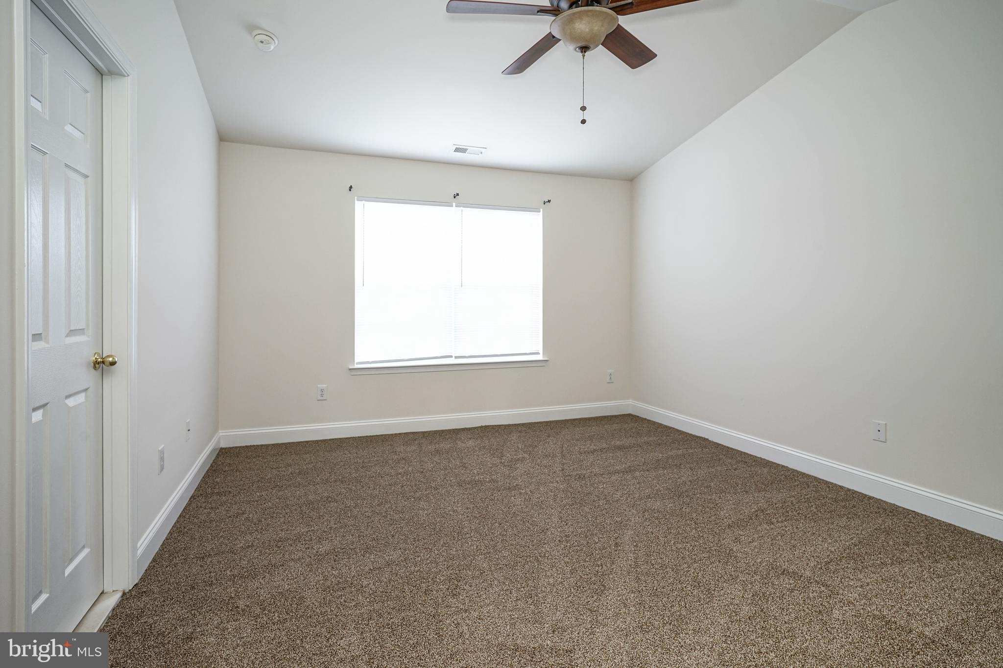 91 Glacier Drive Berlin, NJ 08009 - Photo 11 of 23